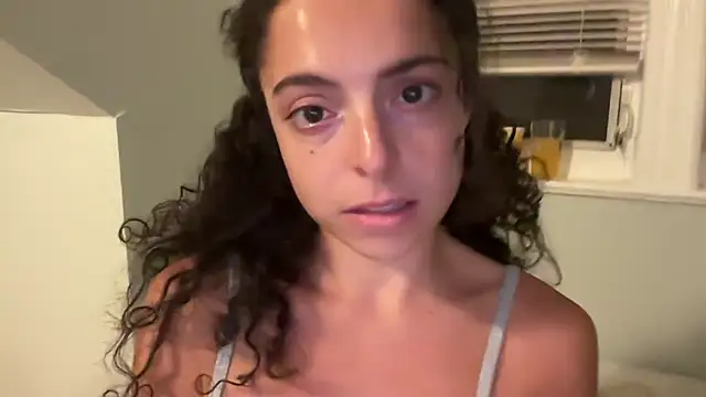 Snapshot of mimilovesdaddy chatting on 02-25-26, 04:33 mimilovesdaddy online show from 02-25-26, 04:33