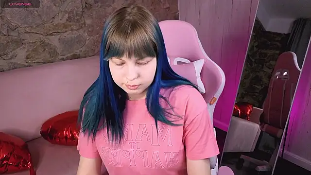 Snapshot of SofiaSterns chatting on 02-22-26, 04:02 SofiaSterns online show from 02-22-26, 04:02