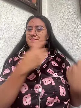 Snapshot of Gabby-gabby1 chatting on 02-21-26, 04:08 Gabby-gabby1 online show from 02-21-26, 04:08