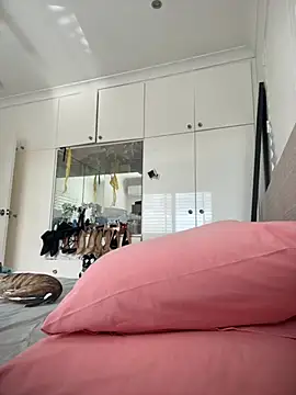 Snapshot of touchmybodybaby chatting on 02-24-26, 09:46 touchmybodybaby online show from 02-24-26, 09:46