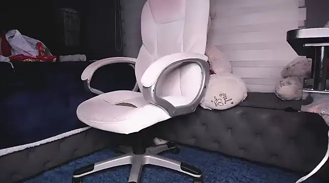 dirty 27cms online show from 01-18-25, 10:39