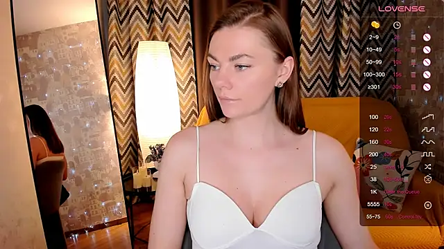 ParisJackson online show from 04-06-26, 08:48