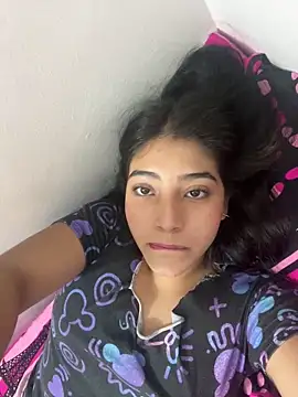 Sexy mia outdoors online show from 04-18-26, 05:55