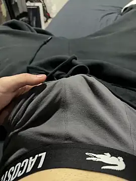 Vireontr1 online show from 03-17-26, 10:57