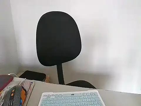 Snapshot of sra_super_tesao chatting on 02-27-26, 11:54 sra super tesao online show from 02-27-26, 11:54