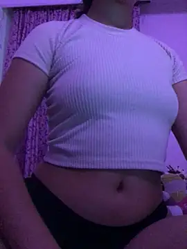 eemilyy22 online show from 02-24-26, 03:26