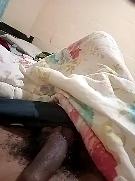 Snapshot of Piesang02 chatting on 02-26-26, 01:04 Piesang02 online show from 02-26-26, 01:04