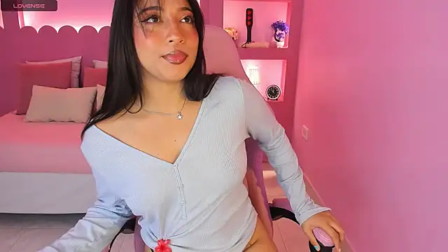 Holy Lux online show from 04-08-26, 04:01