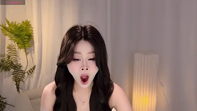 Snapshot of ruirui-9527 chatting on 02-24-26, 01:31 ruirui-9527 online show from 02-24-26, 01:31