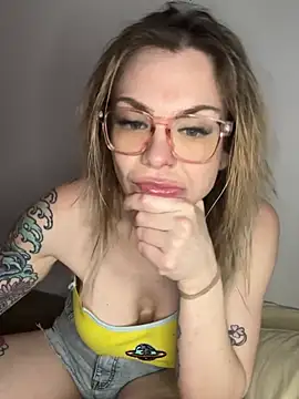 LaurenRae x online show from 04-18-26, 03:10