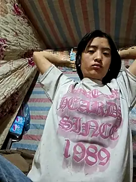 Snapshot of Lala-labu chatting on 02-27-26, 01:05 Lala-labu online show from 02-27-26, 01:05