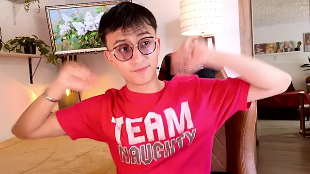 Snapshot of Sr_evann chatting on 02-26-26, 02:38 Sr evann online show from 02-26-26, 02:38