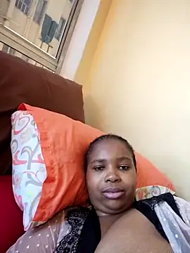 Snapshot of SexyEyes4 chatting on 02-25-26, 10:47 SexyEyes4 online show from 02-25-26, 10:47