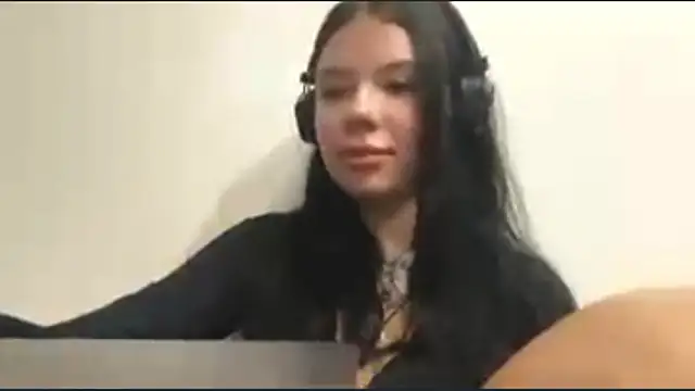 MichaeleStockon online show from 02-24-26, 05:22