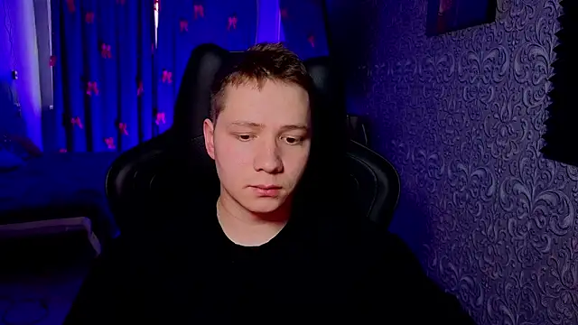 Snapshot of Karl_Night_ chatting on 02-25-26, 05:17 Karl Night online show from 02-25-26, 05:17