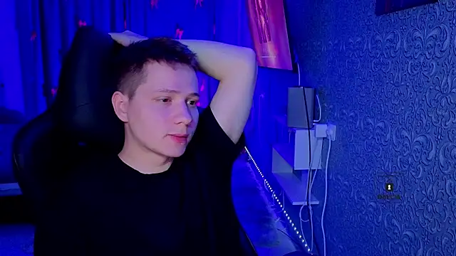 Snapshot of Karl_Night_ chatting on 02-26-26, 04:28 Karl Night online show from 02-26-26, 04:28