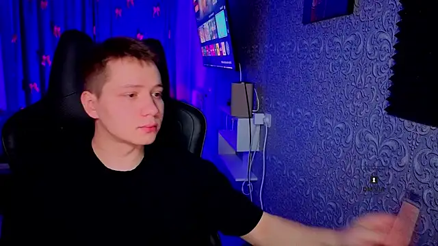 Snapshot of Karl_Night_ chatting on 02-28-26, 05:36 Karl Night online show from 02-28-26, 05:36