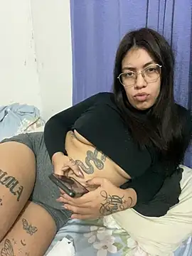 DimeAria online show from 05-15-26, 05:03