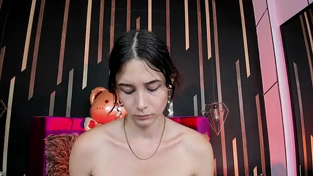 Snapshot of AmeliaaRouse chatting on 03-03-26, 10:59 AmeliaaRouse online show from 03-03-26, 10:59