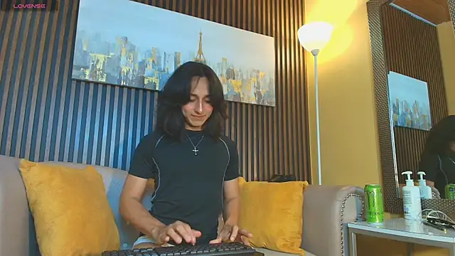 Elisasue online show from 04-02-26, 11:57