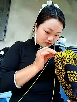 Snapshot of Ttmay- chatting on 02-27-26, 02:55 Ttmay- online show from 02-27-26, 02:55