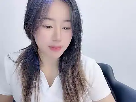 Snapshot of Baixi-01 chatting on 03-02-26, 04:14 Baixi-01 online show from 03-02-26, 04:14