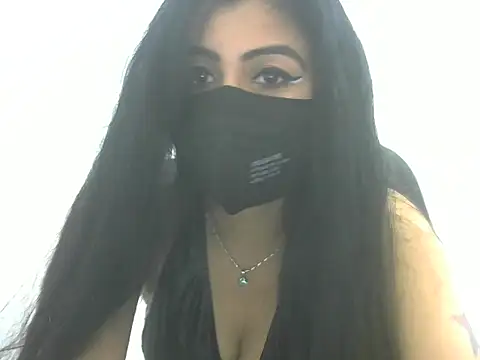 Snapshot of keyswee chatting on 01-16-25, 07:17 keyswee online show from 01-16-25, 07:17