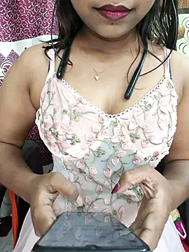 Snapshot of Sweet_Mahii chatting on 02-27-26, 06:08 Sweet Mahii online show from 02-27-26, 06:08