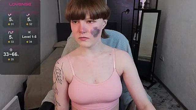  DreamLuna1  online show from 04-07-26, 12:16