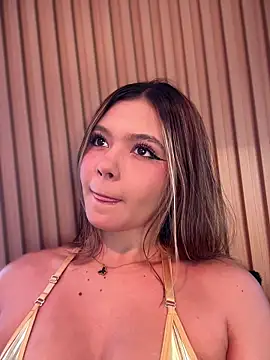 Snapshot of Sofia-Velez chatting on 02-27-26, 04:12 Sofia-Velez online show from 02-27-26, 04:12