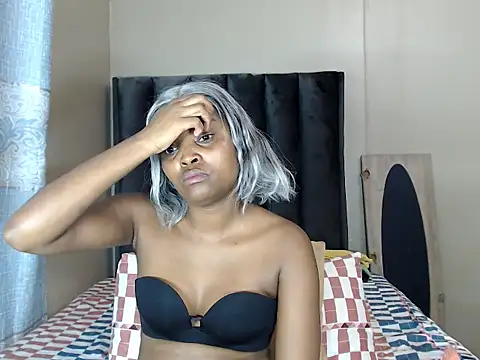 LexyDiana online show from 03-02-26, 07:10