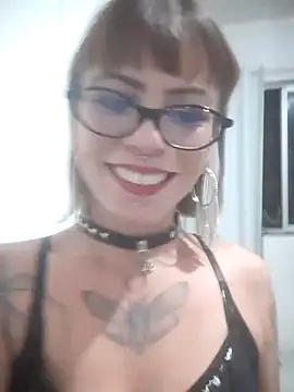 Snapshot of melmel192 chatting on 03-03-26, 03:23 melmel192 online show from 03-03-26, 03:23