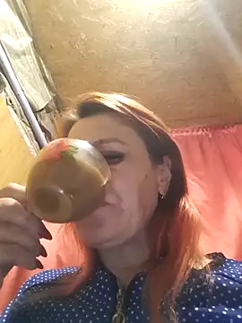 Snapshot of Belowa7364 chatting on 02-25-26, 06:39 Belowa7364 online show from 02-25-26, 06:39