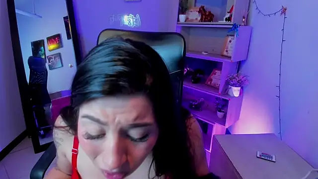 VeronicaCream  online show from 03-09-26, 03:21