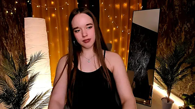 Snapshot of Sweet_Naomi_ chatting on 03-02-26, 10:44 Sweet Naomi online show from 03-02-26, 10:44