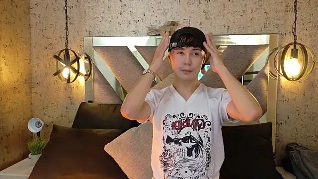 Snapshot of Crush_Nier chatting on 02-27-26, 12:38 Crush Nier online show from 02-27-26, 12:38