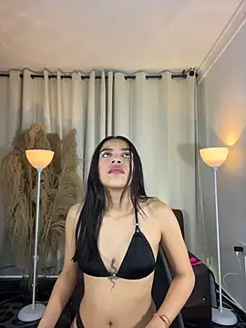 Maii Luna online show from 04-08-26, 01:00