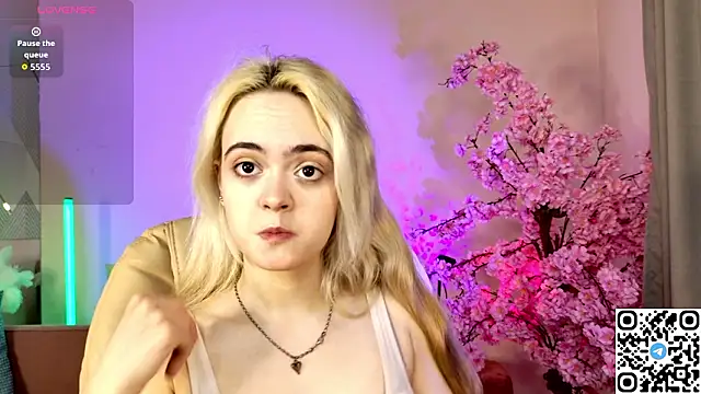 Bambi Bloom online show from 03-30-26, 06:03