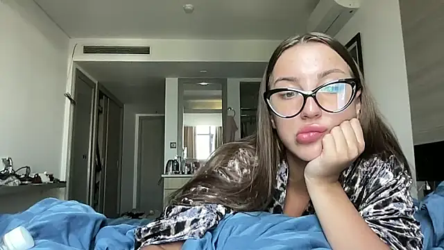 Kit kata online show from 04-09-26, 02:11