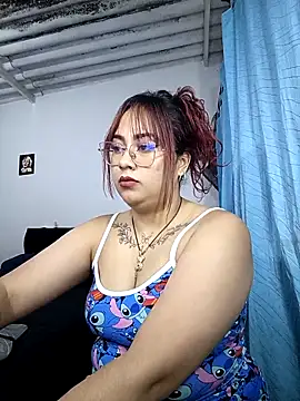 Snapshot of Venusmor chatting on 03-05-26, 03:46 Venusmor online show from 03-05-26, 03:46