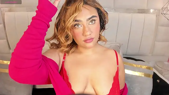 Snapshot of angueljonnes chatting on 03-03-26, 04:40 angueljonnes online show from 03-03-26, 04:40