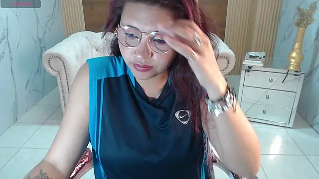 Snapshot of Aitana_s chatting on 03-03-26, 06:08 Aitana s online show from 03-03-26, 06:08