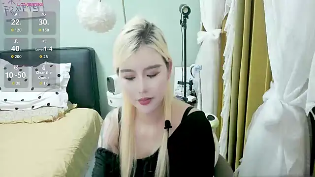 PINGGUO-88 online show from 03-03-26, 01:39