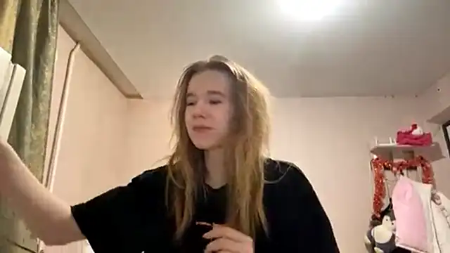 LeomaJee online show from 03-05-26, 03:52