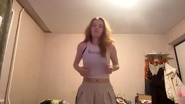 LeomaJee online show from 04-15-26, 07:58