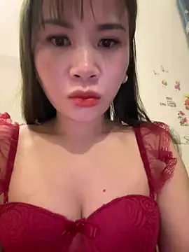 Snapshot of Liisa_loveU chatting on 03-01-26, 06:10 Liisa loveU online show from 03-01-26, 06:10