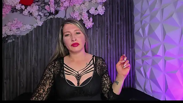 Snapshot of Mia_Backer07 chatting on 03-02-26, 05:08 Mia Backer07 online show from 03-02-26, 05:08