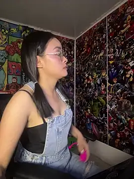 Snapshot of Anni_Rose chatting on 03-01-26, 11:56 Anni Rose online show from 03-01-26, 11:56