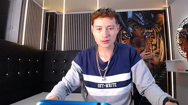  Santi2 online show from 03-04-26, 08:59