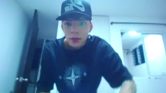 Snapshot of ANTONY_____555 chatting on 02-28-26, 09:43 ANTONY 555 online show from 02-28-26, 09:43